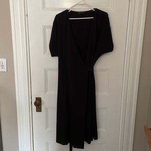 Black short Sleeve Wrap Dress - Felicity & Coco-  size large